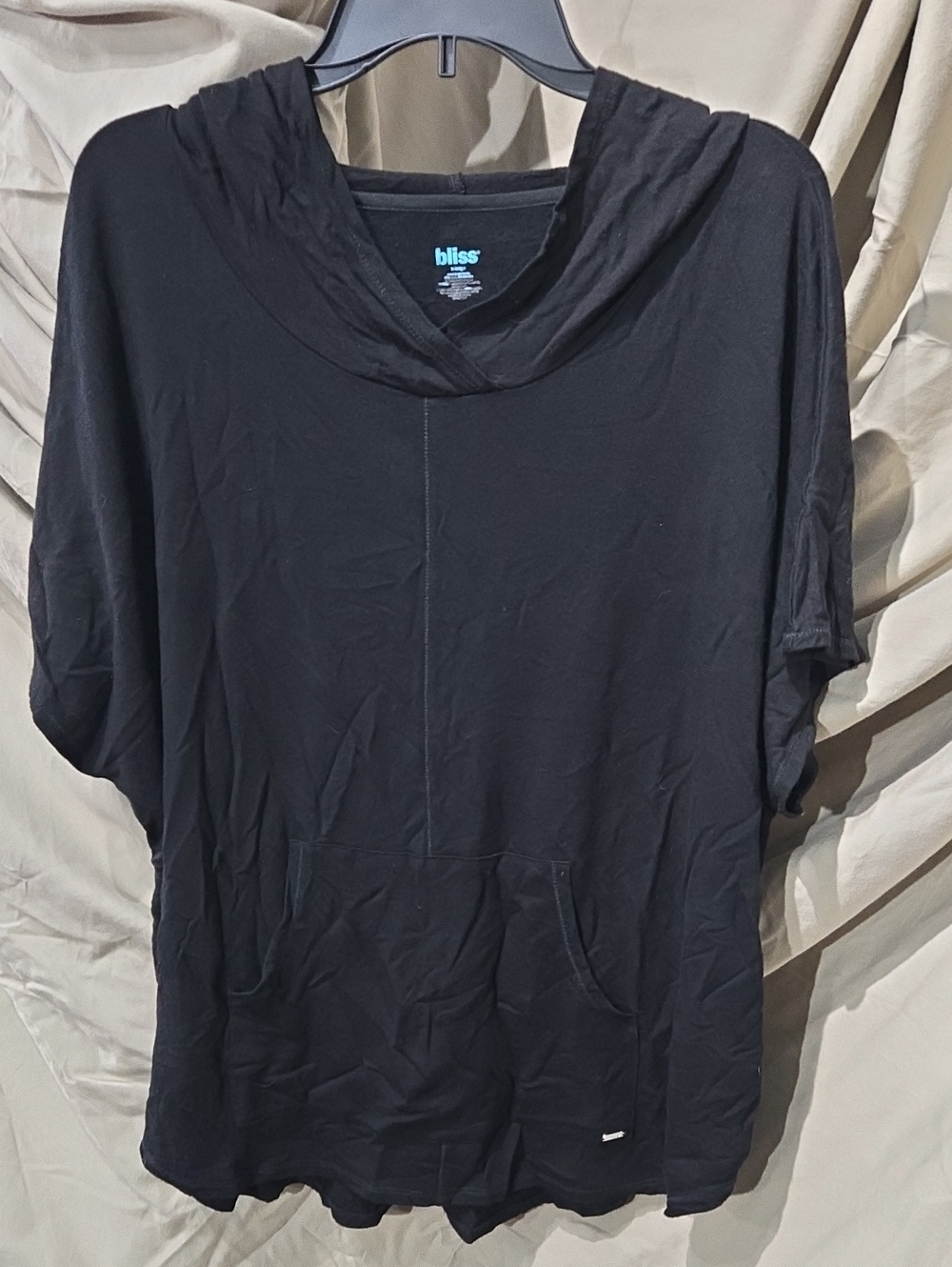 Bliss Black Short-Sleeve Hooded Pullover